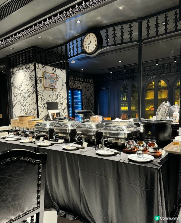 高貴雅致的環境享用自助早餐