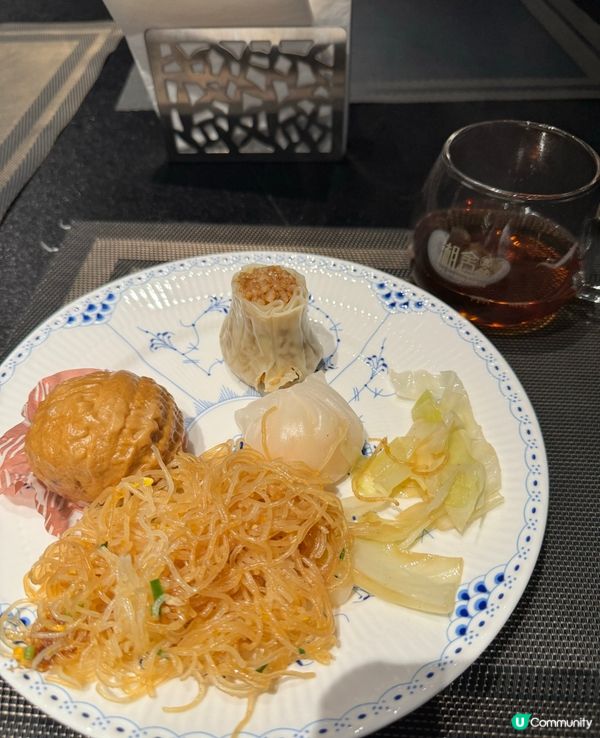 高貴雅致的環境享用自助早餐