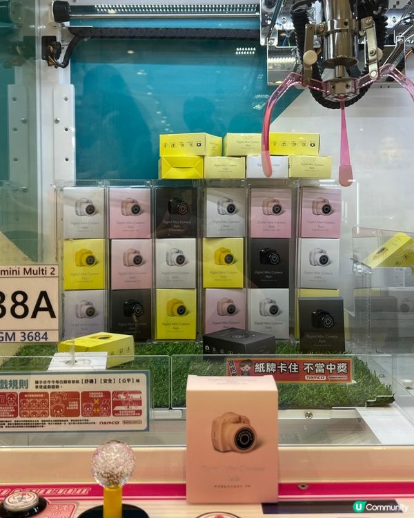 好開心 負碌地夾左部相機仔,只係得3cm😂但未識用添🤣🤣🤣...