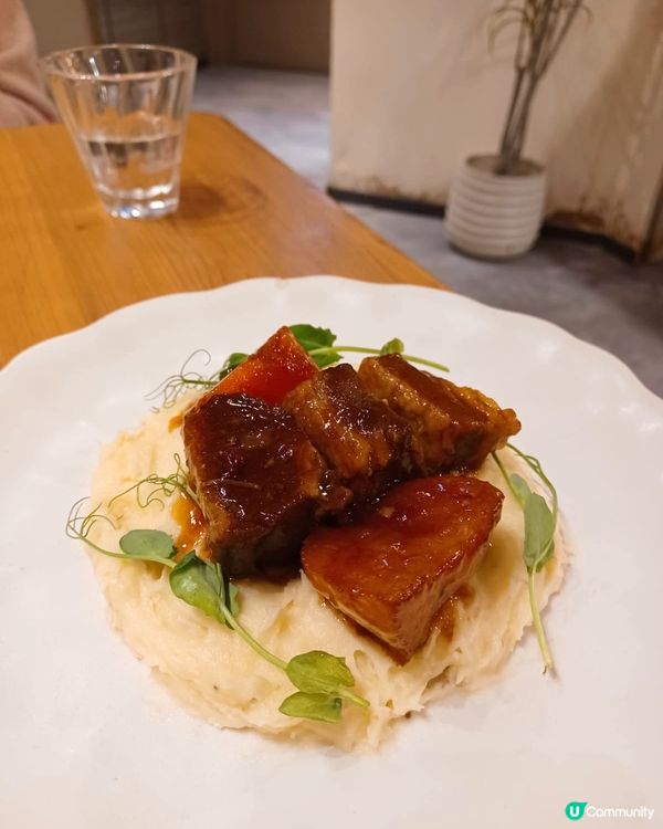 九龍灣 靚靚裝修打卡Cafe