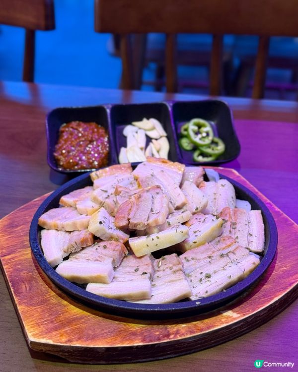 釜山傳統韓菜．原隻章魚鍋