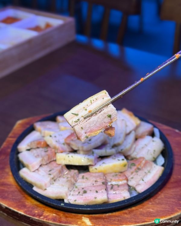 釜山傳統韓菜．原隻章魚鍋