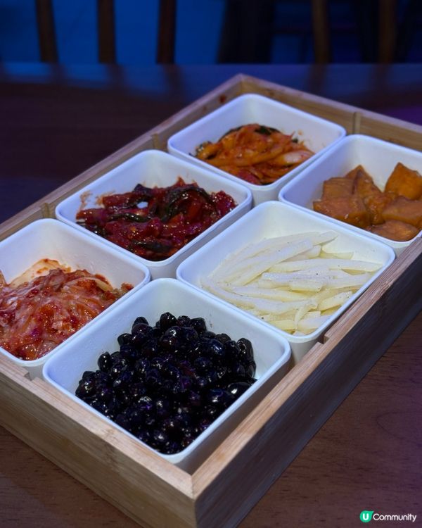 釜山傳統韓菜．原隻章魚鍋