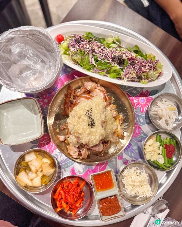 銅鑼灣豬腳小姐 🐷 食完再去油菜花田壁畫打卡