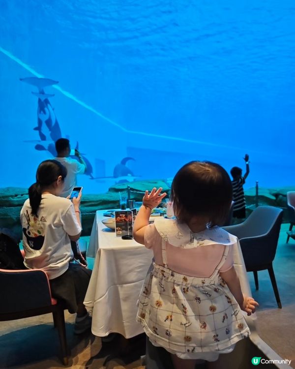 珠海長隆親子遊 👶🏻✈️  
一家大細玩轉室內樂園！