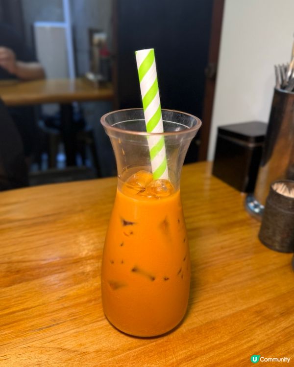 巷仔爆紅小食．生炸大雞髀