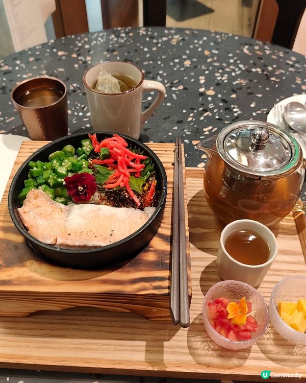 **📝 一個人嘅小確幸！Couch CLUB慢活午餐食評 🍽...