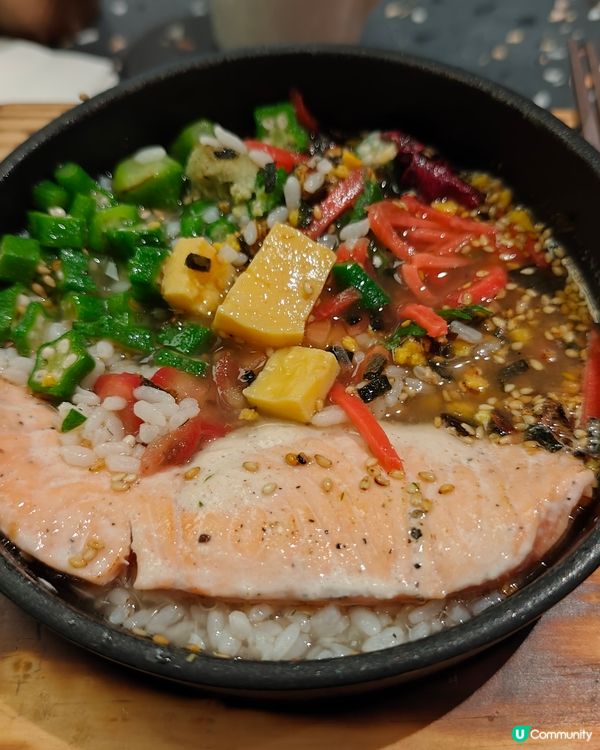 **📝 一個人嘅小確幸！Couch CLUB慢活午餐食評 🍽...