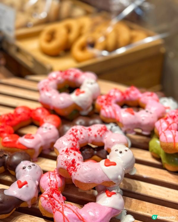 沖繩美食之旅！🍩 水族館附近嘅冬甩😋