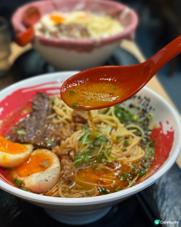 大阪過江龍·泡沫系牛骨白湯拉麵