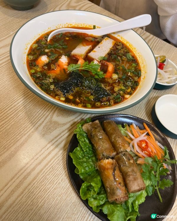 好多人幫襯嘅旺角越南餐廳小店