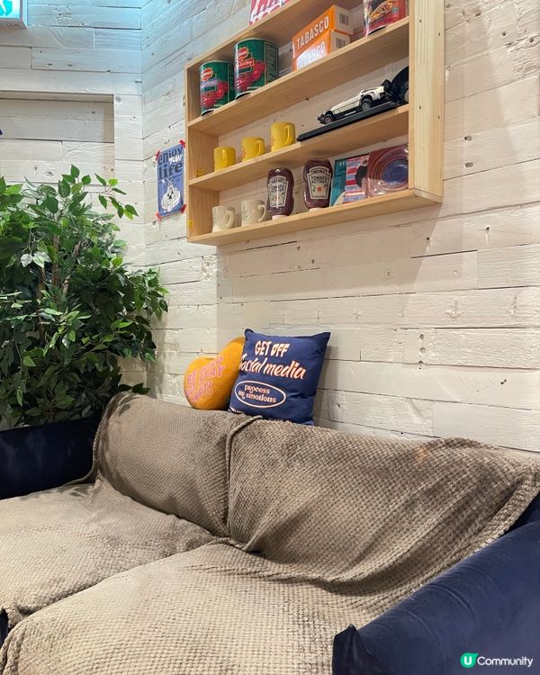 香噴噴炸雞班戟 🐶雙眼發光