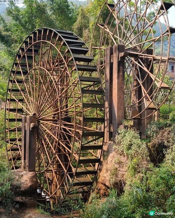 雲南那柯里村百年茶路古老建築物