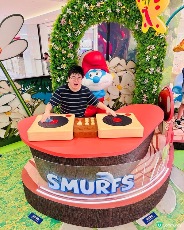 😆啦啦啦啦~ #藍精靈率先嚟到 LCX@海港城!精靈爸爸去咗...