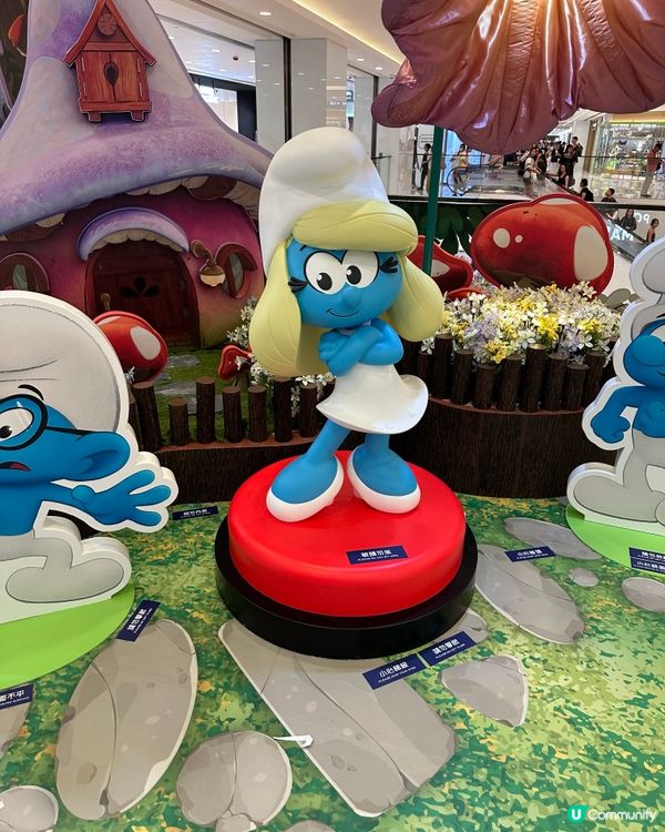 😆啦啦啦啦~ #藍精靈率先嚟到 LCX@海港城!精靈爸爸去咗...