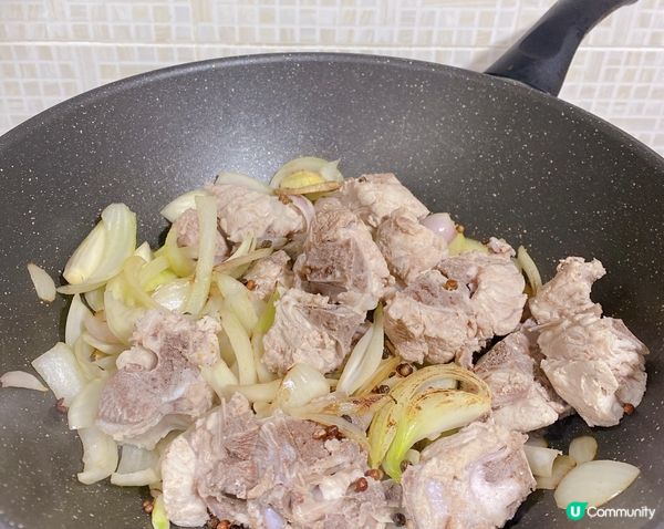 花椒黑椒蘿蔔排骨湯