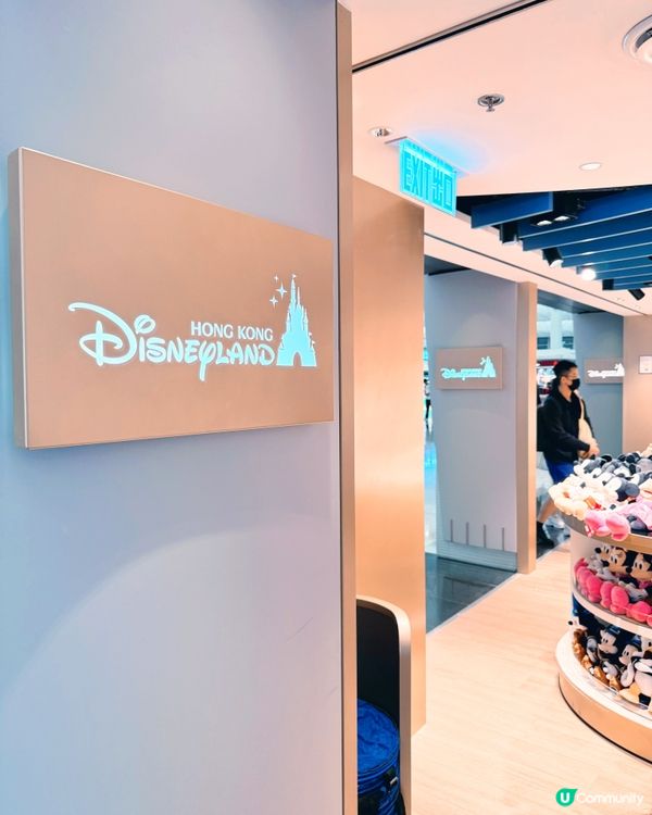 迪士尼5玩具總動員機場店 🛍️✨