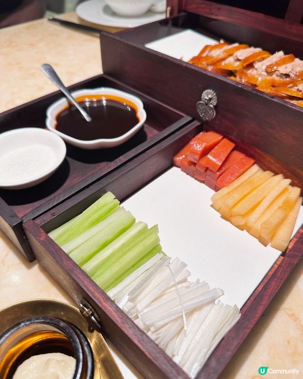 此鴨只應天上有❤️‍🔥奢華魚子醬片皮鴨月光寶盒😍