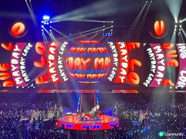 ## 五月天啟德開唱🔥 溫柔燈光暖我心🥰