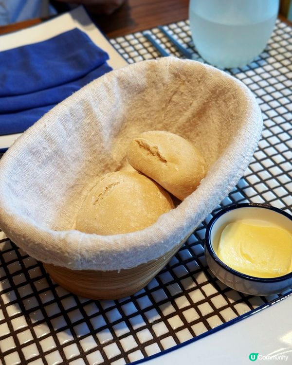 將軍澳海旁· 炭烤牛扒