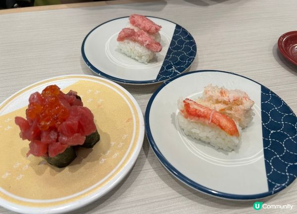 位於佐敦繁華鬧市中的迴轉壽司店Hama sushi，招牌的呑...