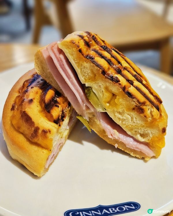 1.  西雅圖玉桂卷到港！😋打風必備！🌪️ 買定先！