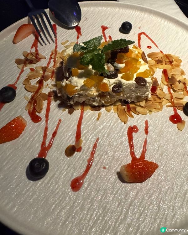 鬧市中的戶外露天西餐