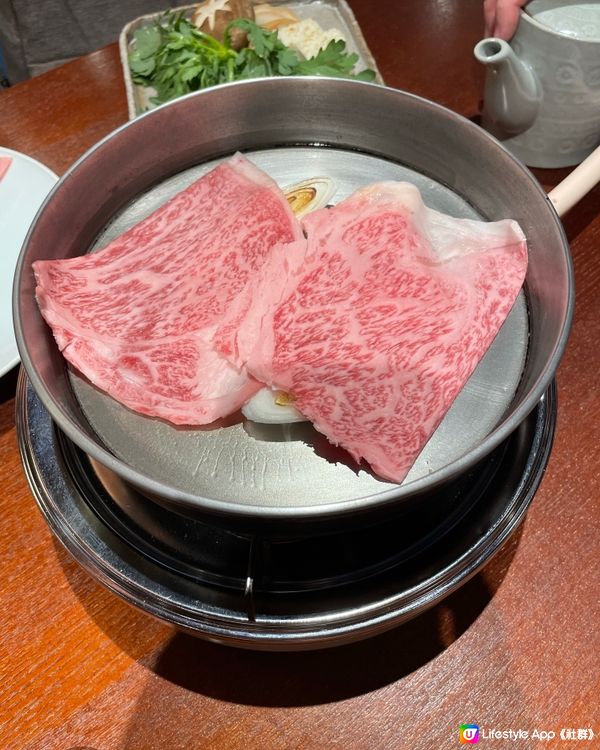 烤牛肉蓋飯比壽喜燒出色
