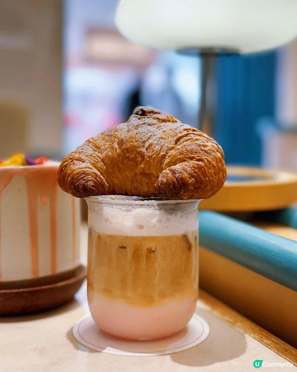 #尖沙咀打卡新地標🌸  #韓國咖啡店