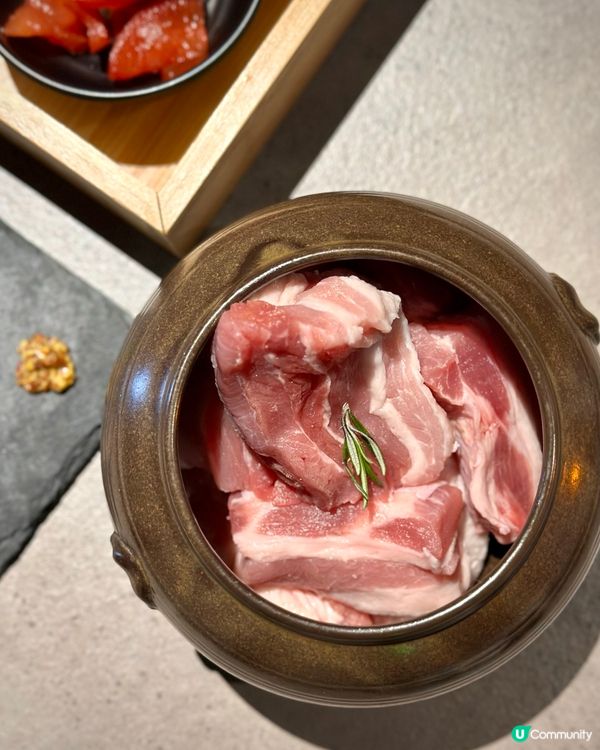 火山石燒肉🌋必食熟成黑毛豬‼️