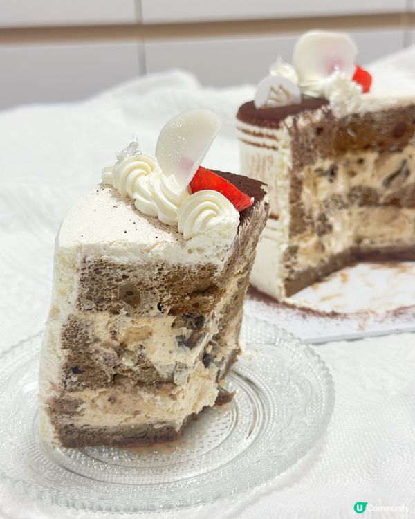 Tiramisu chiffon cake