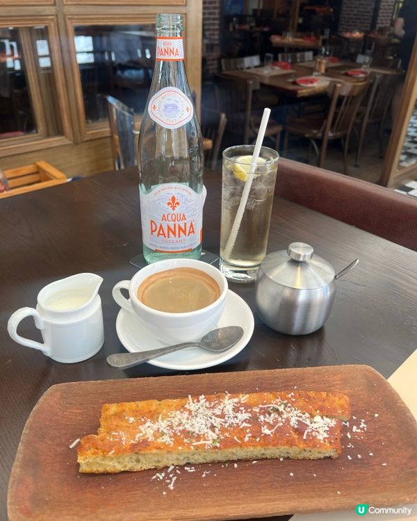 中環碳火牛扒🥩  環境舒服，同朋友傾計一流！