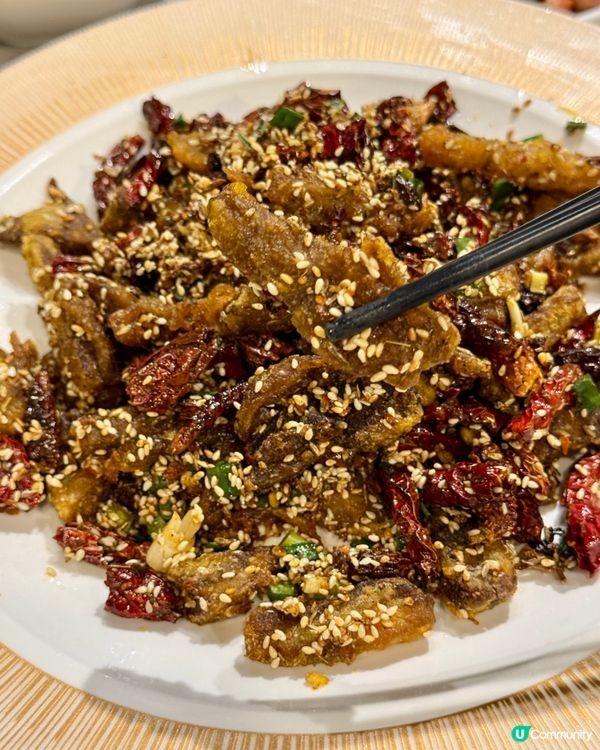 發現尖沙咀竟然有一間免加一的餐廳!