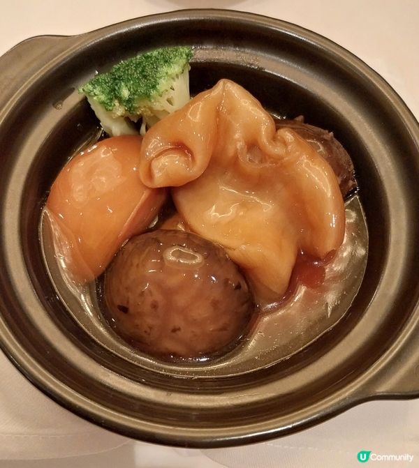 四季酒店龍景軒，包羅萬有，薑汁蛋白蒸龍蝦球，金湯雞絲羹 