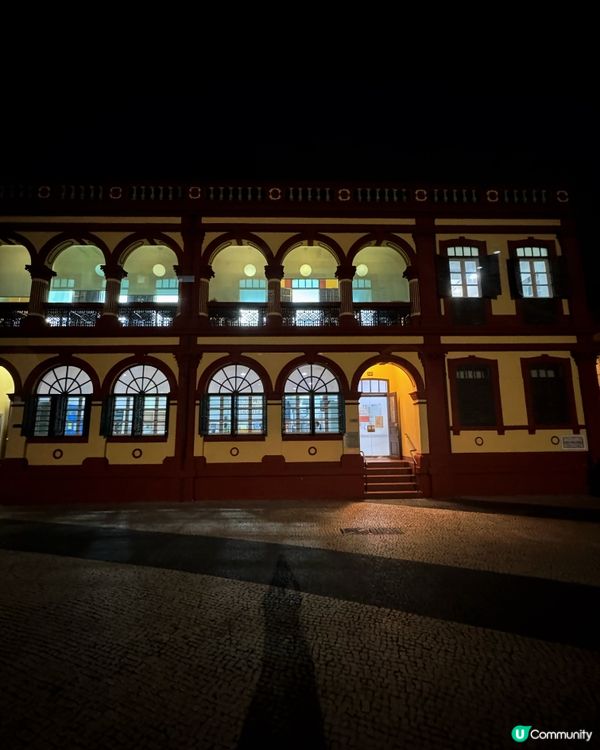 澳門夜景圖書館 🏛️✨