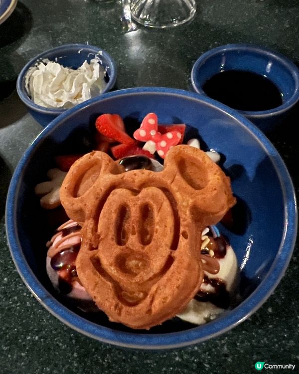 香港迪士尼樂園 Corner Cafe 兒童餐大推！🎉🎉❤️❤️