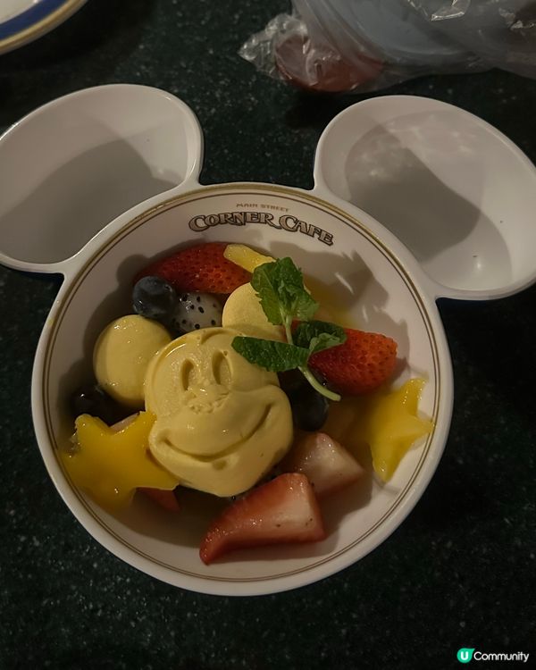 香港迪士尼樂園 Corner Cafe 兒童餐大推！🎉🎉❤️❤️