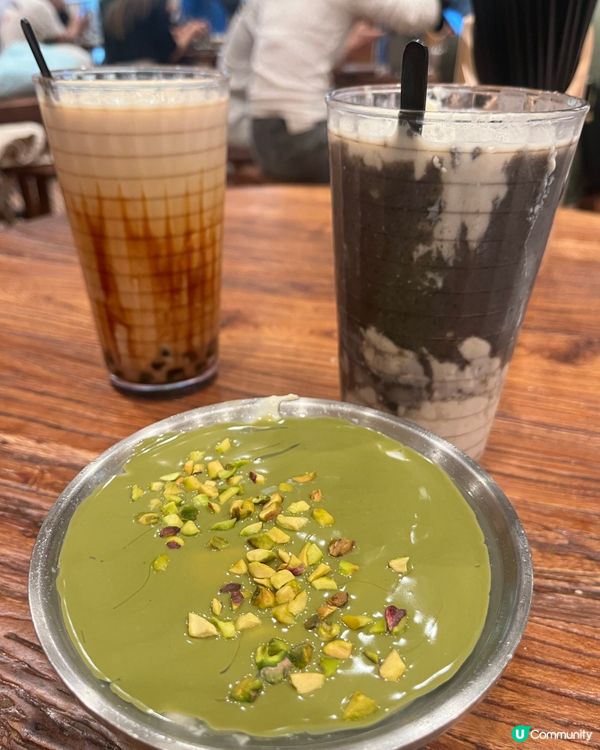 招牌麻婆腐皮蛋餅🤤！老乾媽炒米粉夠惹味😋！