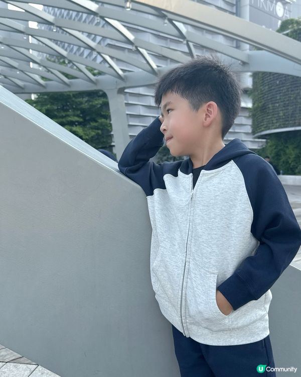 趁天氣咁好, 一於做下遊客去尖沙咀海傍行下吹下海風💨 