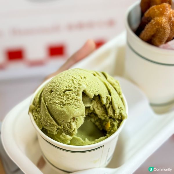 今日去葵廣掃街既一大重點係去食呢間Bunny Churros...