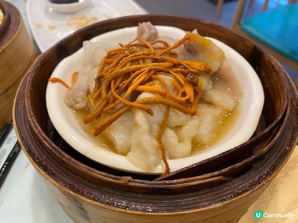 阿媽鍾意飲茶，所以拉埋佢周圍搵一些未嘗試過既點心店，今次我地...