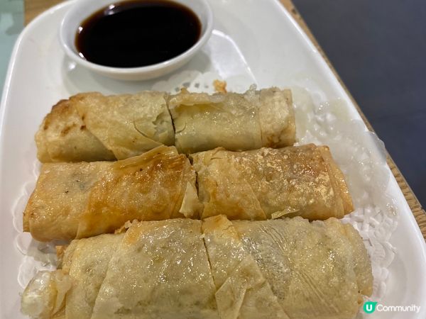 阿媽鍾意飲茶，所以拉埋佢周圍搵一些未嘗試過既點心店，今次我地...