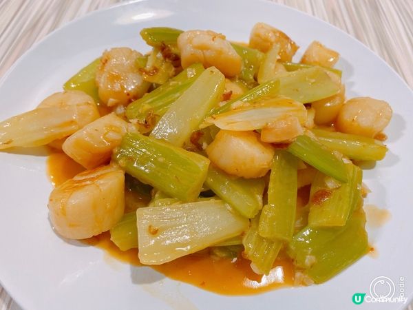 XO 醬西芹炒帶子