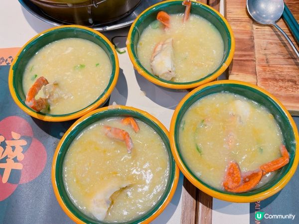 《微辣大排檔》餐廳佔地面積4500呎，店內既裝修均以冰室及大...