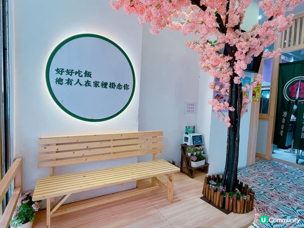 即叫即製手工飯糰足料又多口味選擇，選用紫糯米既健康又有口感