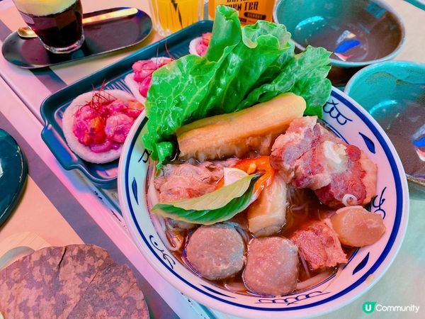 「南越南咖啡廳」，主打南越特色街頭美食及飲料~