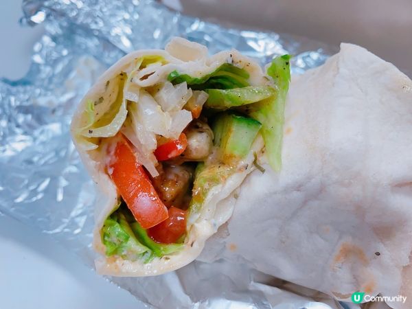 餐廳提供既有營餐單款式眾多，沙律、主食及雞卷一一供應