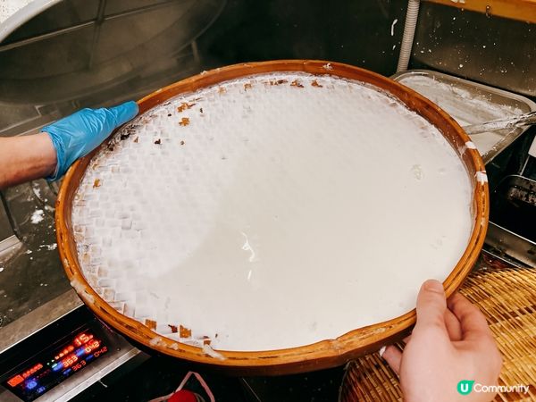 老闆以大米現磨手工筲箕河粉，真材實料！