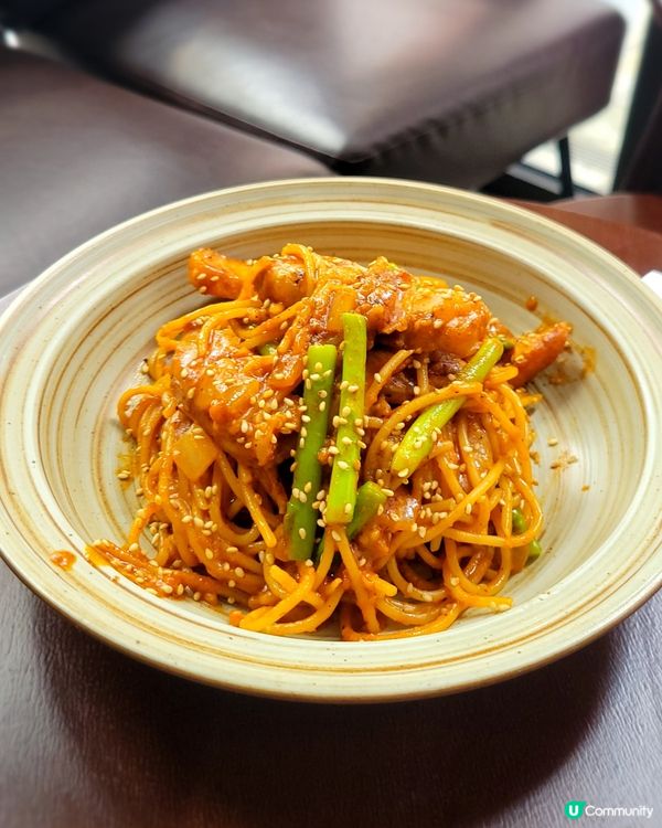  土瓜灣啟岸🌿！灰系咖啡店☕️，食得又睇得🤤！