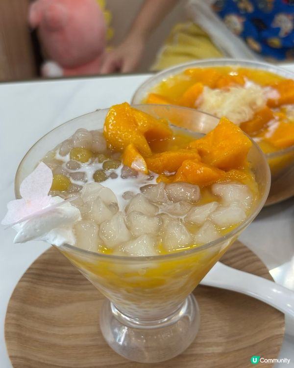 貓貓主題甜品店